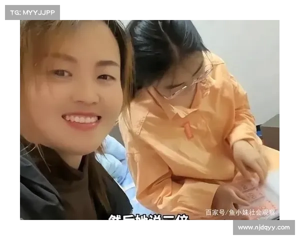 理发过程中突发“尴尬事件”,女子行为引网友热议“钱真难赚” 理发过程中突发“尴尬事件”,女子行为引网友热议“钱真难赚”